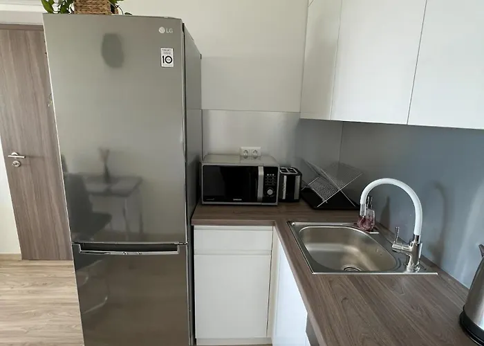 Paradise Apartment *