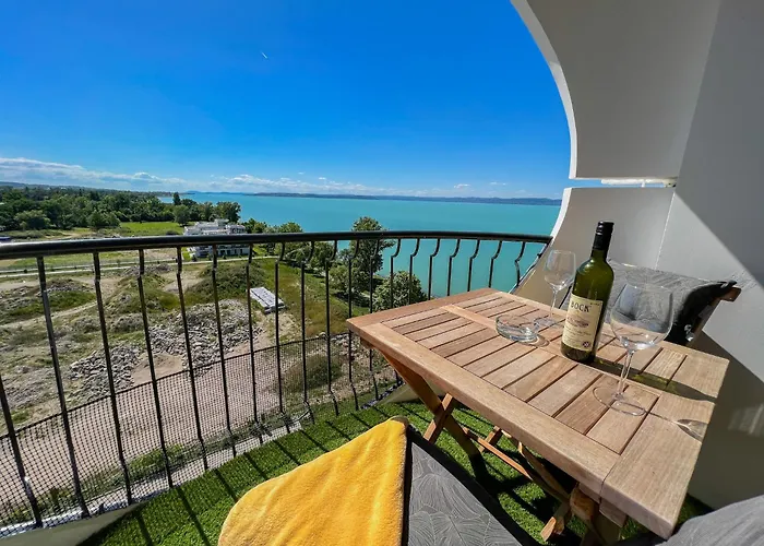 Apartment Paradise *